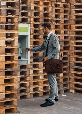 Pallet Banking - Wie eine Bank, aber mit Paletten
